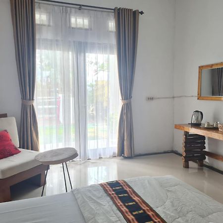Inang Amang Homestay Labuan Bajo Exteriör bild